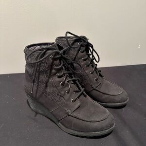 Women's north face Black Lace-Up Ankle Boots